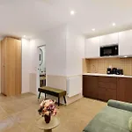 Faubourg Saint Denis Charmant Appartement 4P